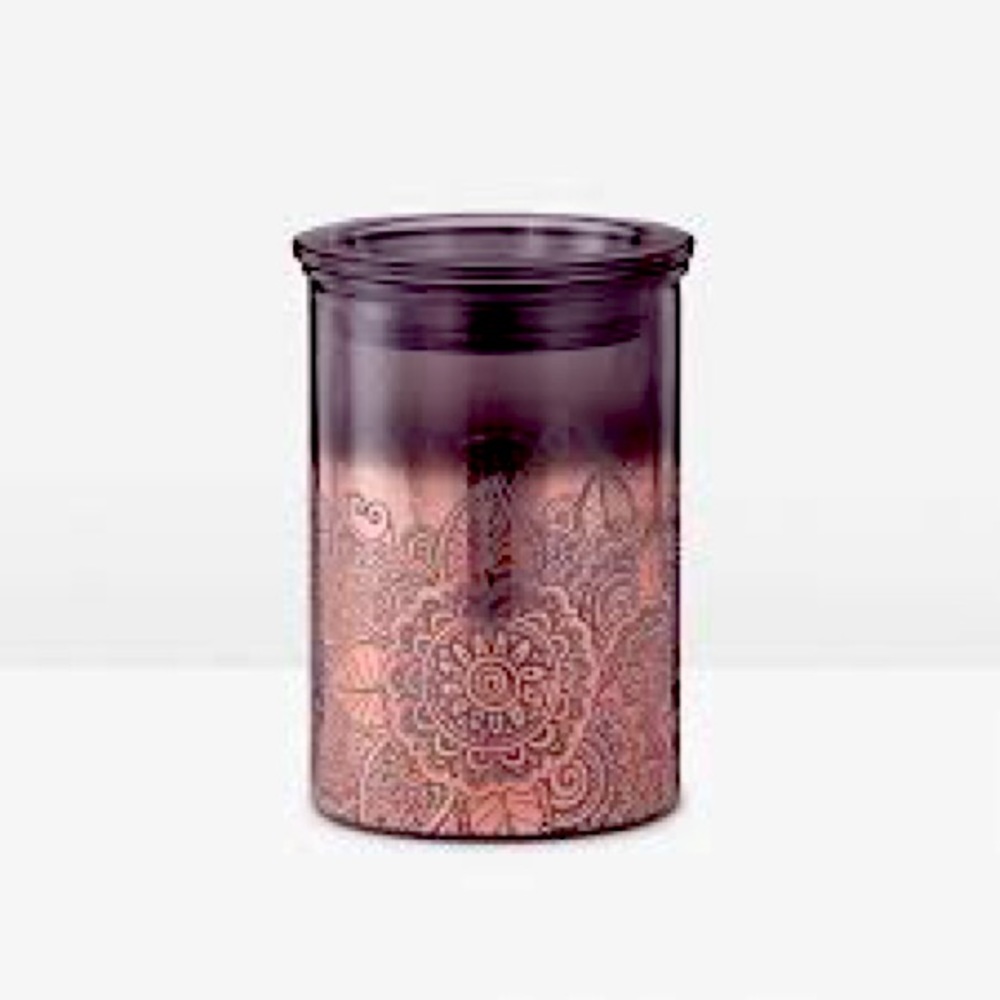 Happy Henna scentsy warmer.